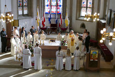 Feier der 1. Heiligen Kommunion in Sankt Crescentius (Foto: Karl-Franz Thiede)